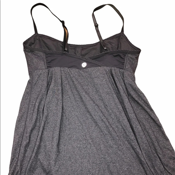 Lululemon size 6 grey athletic tank top - Picture 2 of 5